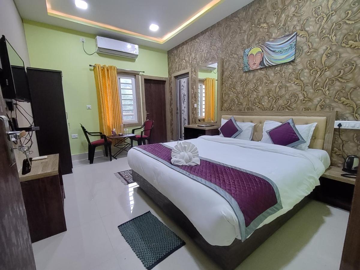 Green Vista Resort Chalsa Exterior photo